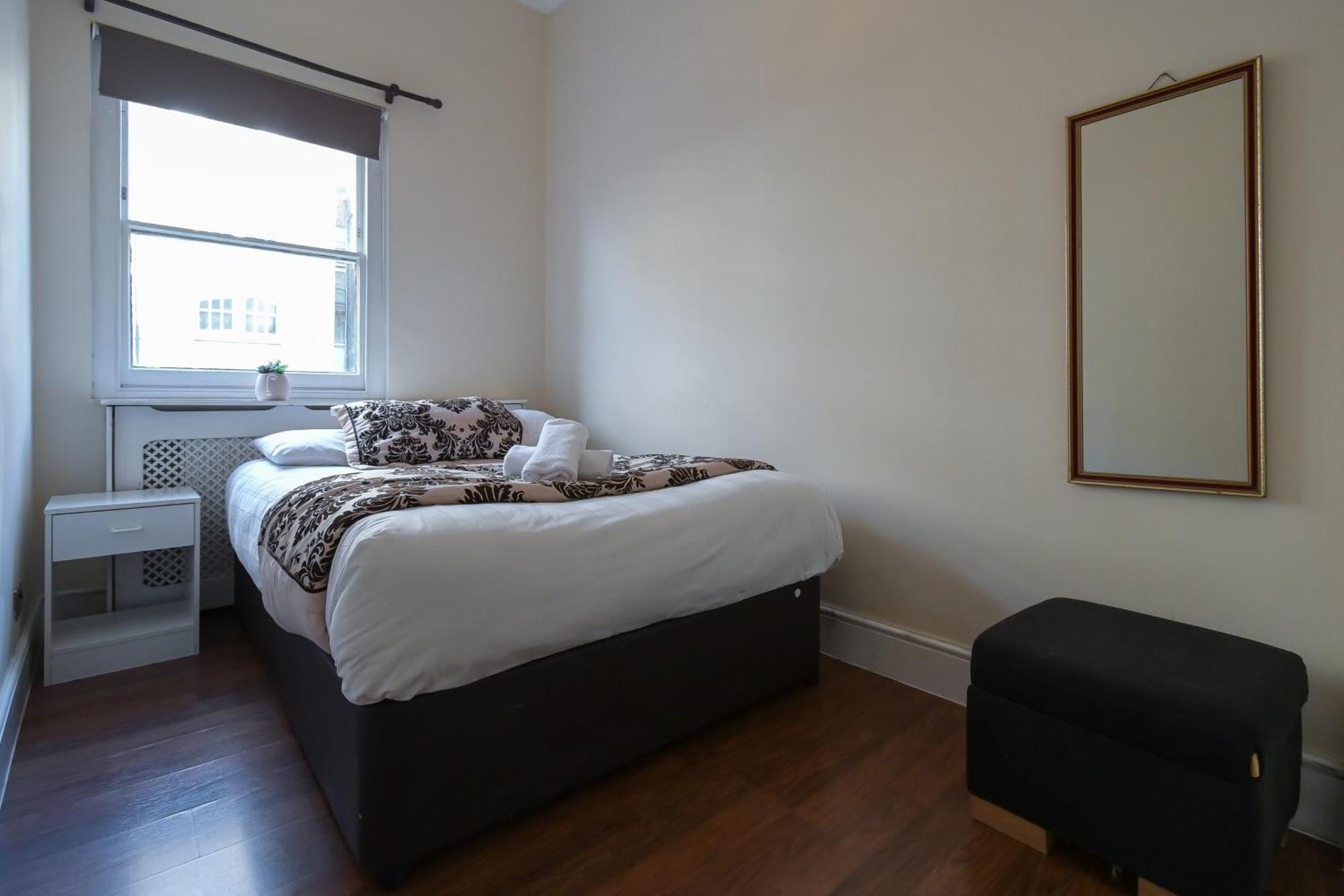 Pensiune Queensway Hyde Park Flat By Dc